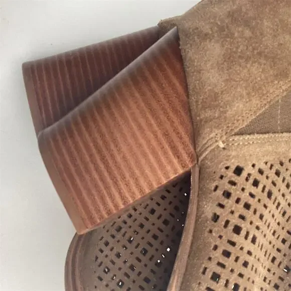 Marc Fisher LTD Booties Womens 9.5M Brown‎ Perforated Pointed Toe Block - Picture 10 of 10